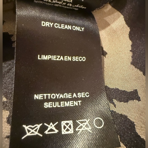 Bebe EUC Size XS Black & Gray Zebra Print Sleeveless Zippered Mini Dress (0601) - Picture 12 of 14